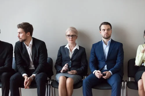 40 Yaşından Sonra İş Bulmak Neden Zor? (Patron Gözüyle)