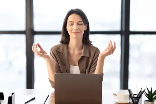 Aşırı İş Yoğunluğu ile Başa Çıkabilmenin 10 Yolu!